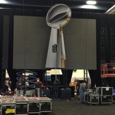 NFL Experience 2016: Lombardi Trophy